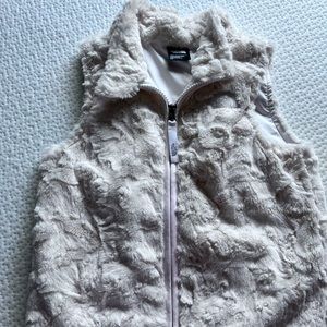 The North Face girls faux fur vest